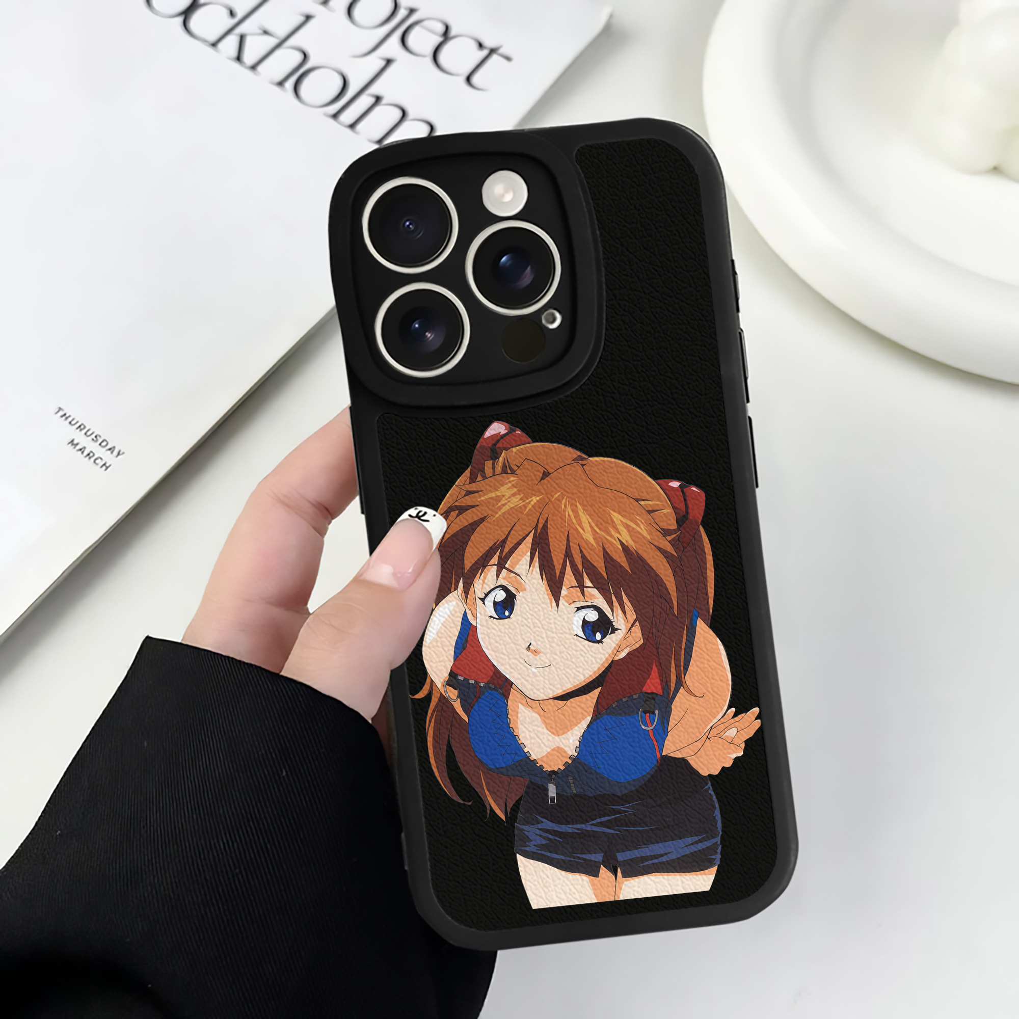 （画像用） EVA 新世紀エヴァンゲリオン 【iPhone 16シリーズ対応】シリコンスマホケース（レザー調） 材質：シリコン